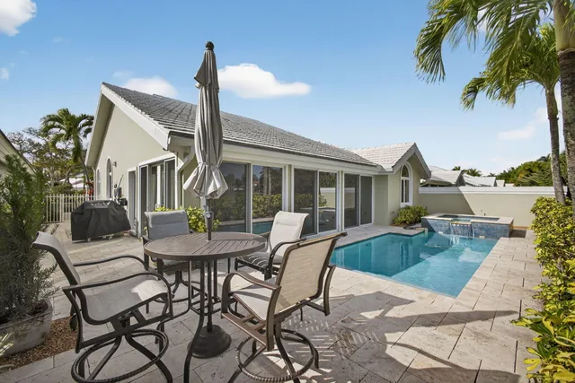 $779,000 | 2386 Saratoga Bay Drive, West Palm Beach, FL 33409