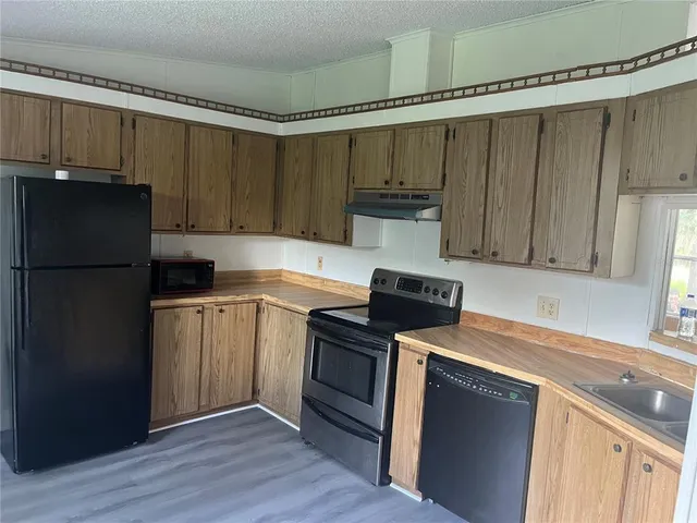 $135,000 | 157 Hilton Road, Bowling Green, FL 33834