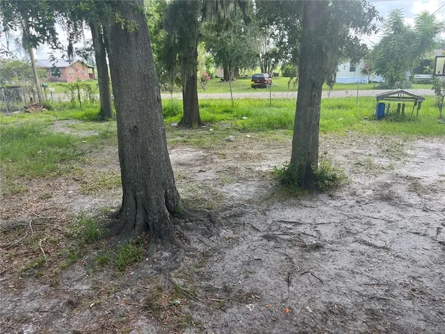 $135,000 | 157 Hilton Road, Bowling Green, FL 33834