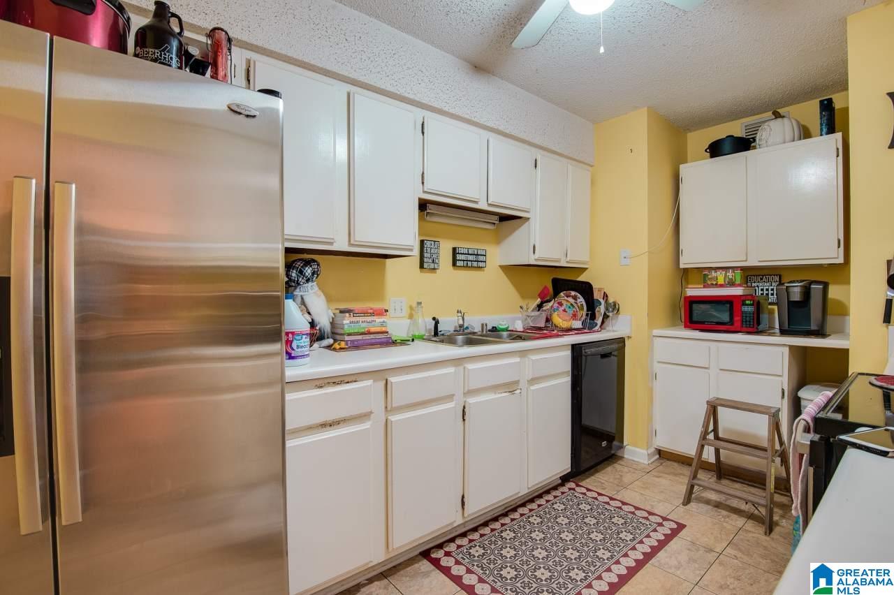 609 Running Brook Road, Unit 609 Birmingham, AL 35226 - Photo 5 of 11