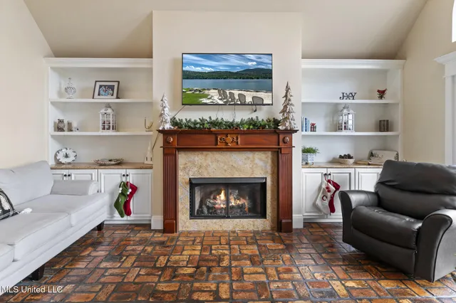 $499,000 | 260 Gingers Lane, Leakesville, MS 39451