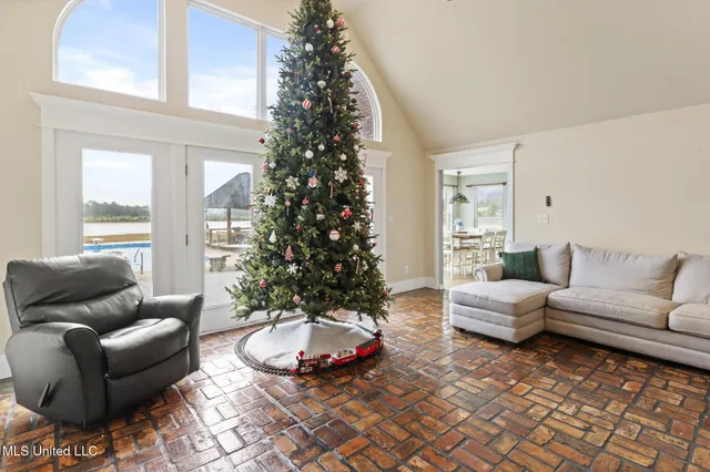 $499,000 | 260 Gingers Lane, Leakesville, MS 39451