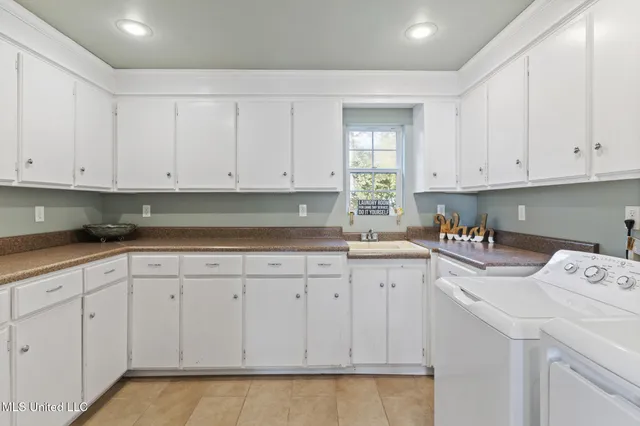 $499,000 | 260 Gingers Lane, Leakesville, MS 39451