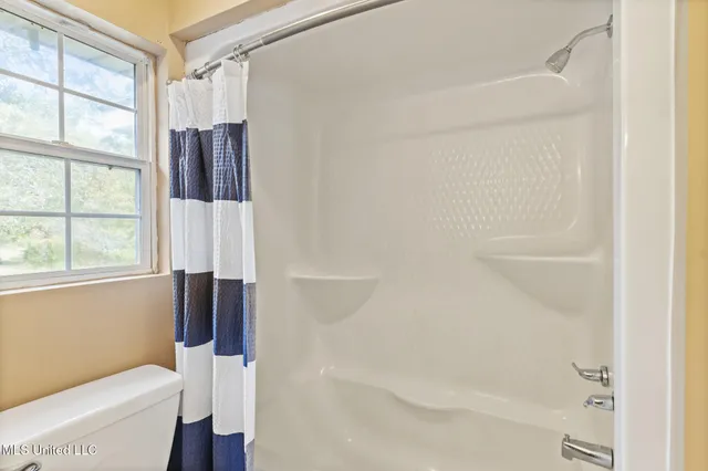 $499,000 | 260 Gingers Lane, Leakesville, MS 39451