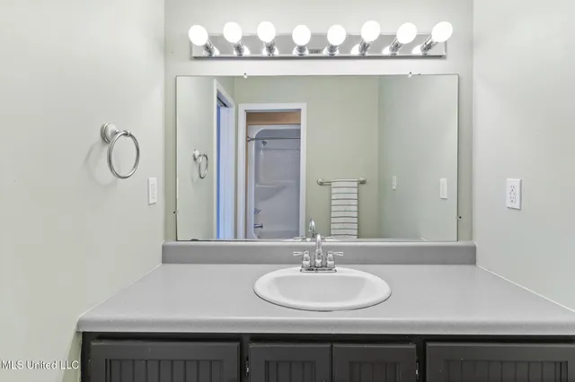 $499,000 | 260 Gingers Lane, Leakesville, MS 39451