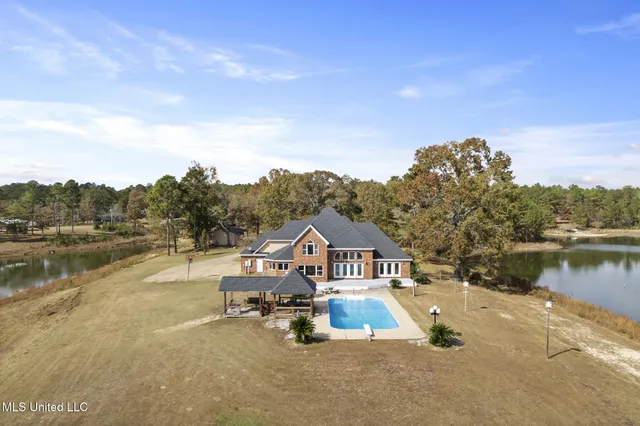 $499,000 | 260 Gingers Lane, Leakesville, MS 39451