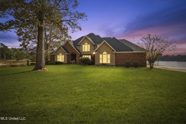 $499,000 | 260 Gingers Lane, Leakesville, MS 39451