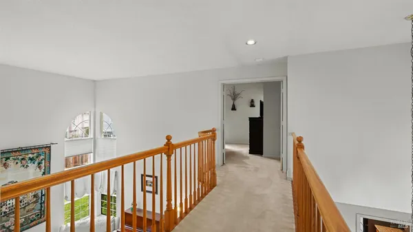 a view of a livingroom with furniture