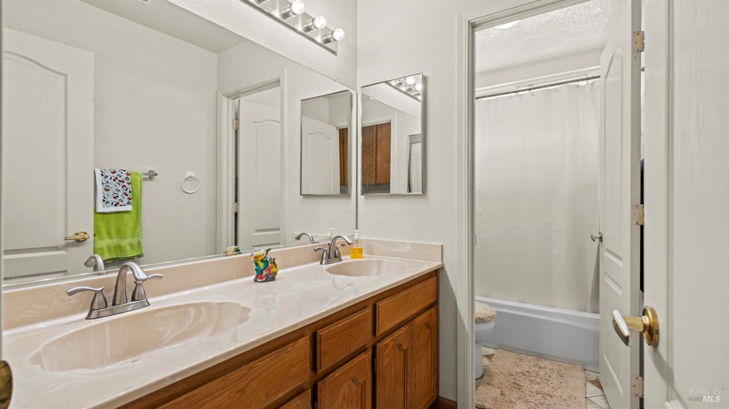 719 Riesling Court Petaluma, CA 94954 - Photo 32 of 58