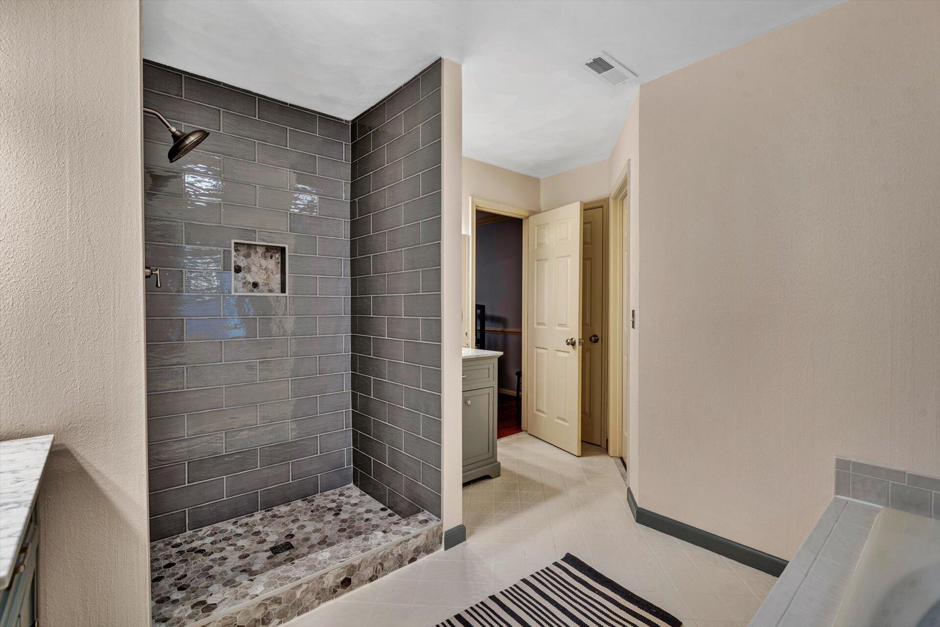 4915 Greenlee Road Southwest Roanoke, VA 24018 - Photo 28 of 42 Master Bth Tiled Shower