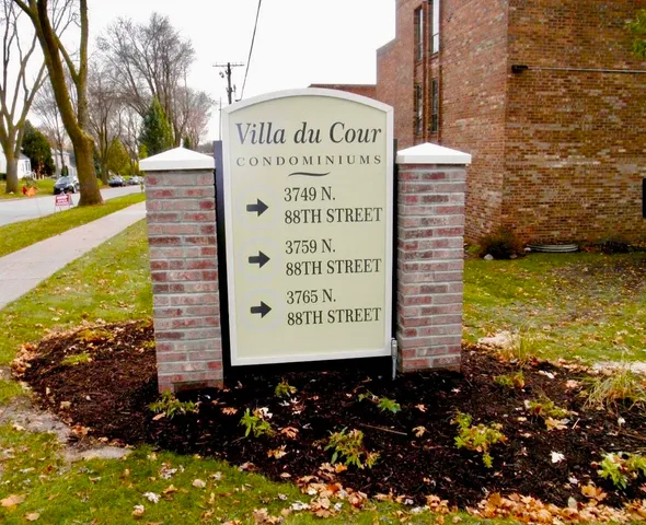 $97,000 | 3749 North 88th Street, Unit 104, Milwaukee, WI 53222