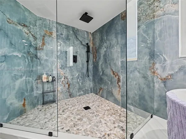 $3,950 | 1755 East Hallandale Beach Boulevard, Unit 2207E, Hallandale Beach, FL 33009