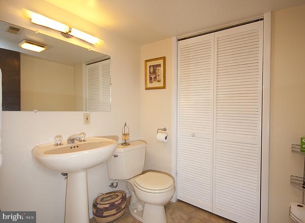 439 Amesbury Road Lancaster, PA 17601 - Photo 10 of 15