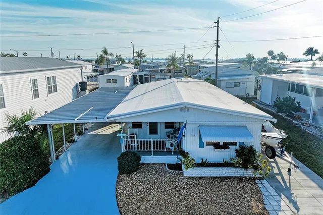 $220,000 | 10315 Cortez Road West, Unit 17J, Bradenton, FL 34210