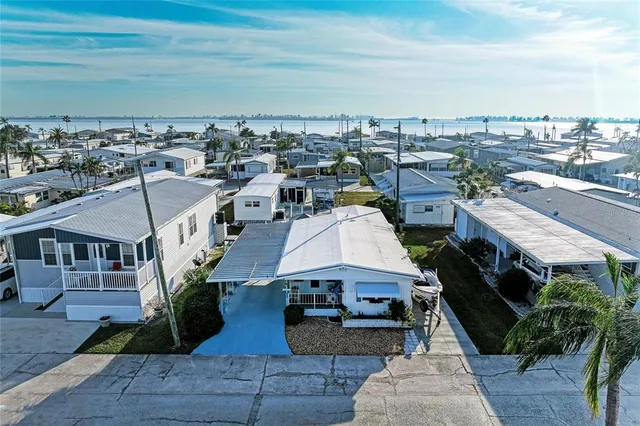 $220,000 | 10315 Cortez Road West, Unit 17J, Bradenton, FL 34210