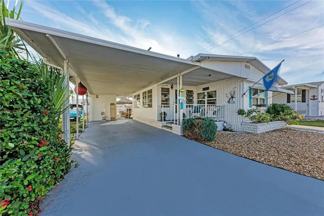 $220,000 | 10315 Cortez Road West, Unit 17J, Bradenton, FL 34210