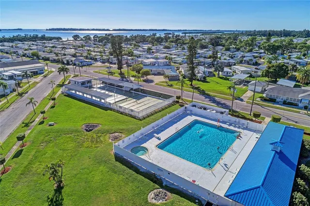 $220,000 | 10315 Cortez Road West, Unit 17J, Bradenton, FL 34210