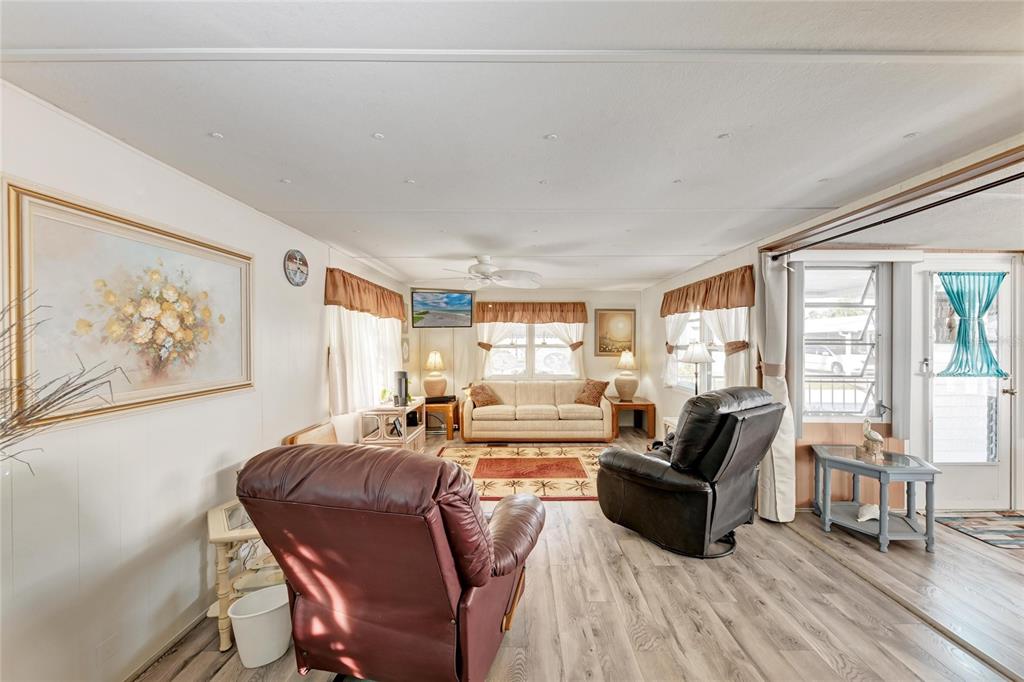 10315 Cortez Road West, Unit 17J Bradenton, FL 34210 - Photo 10 of 47