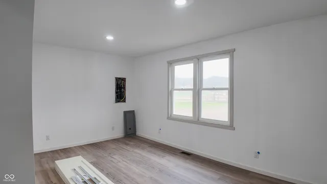 $289,500 | 992 South County Road 740 West, Medora, IN 47260