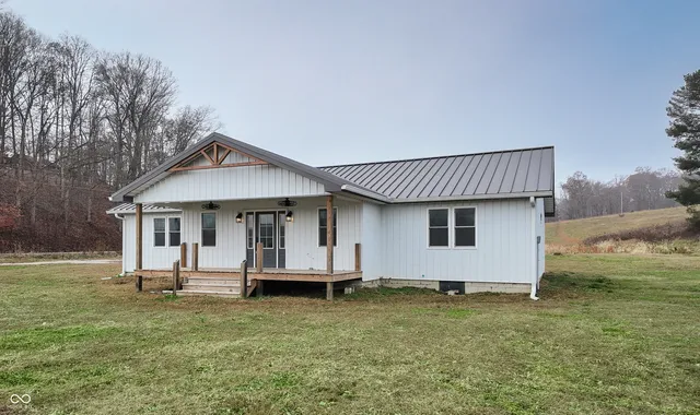 $289,500 | 992 South County Road 740 West, Medora, IN 47260