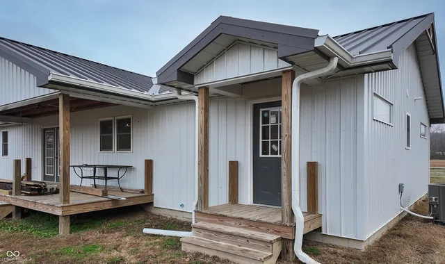 $289,500 | 992 South County Road 740 West, Medora, IN 47260