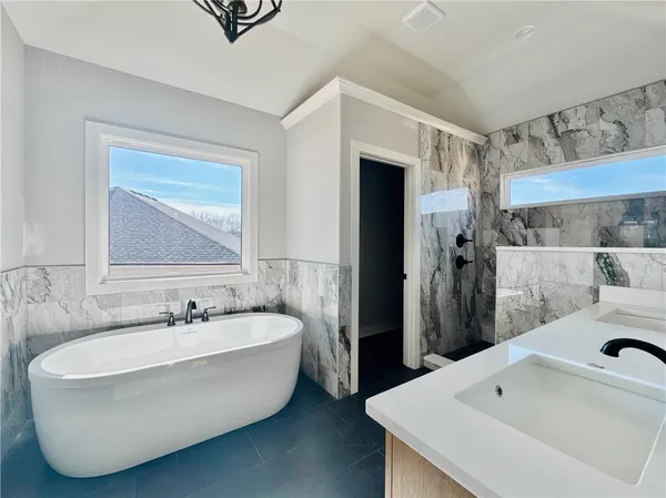 $799,900 | 12770 North Larkspur Ln., Platte City, MO 64079