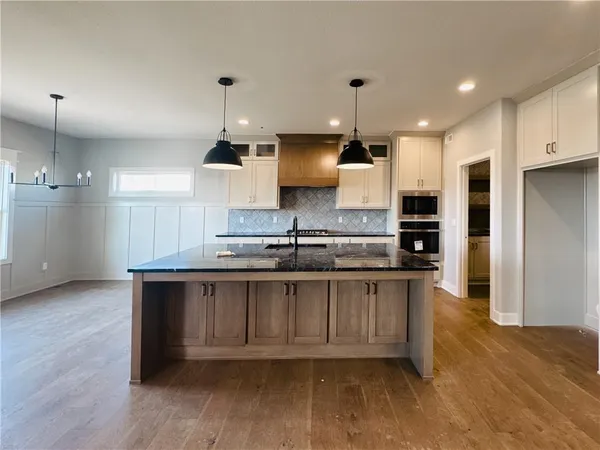 $799,900 | 12770 North Larkspur Ln., Platte City, MO 64079