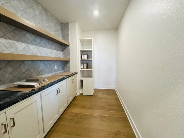 $799,900 | 12770 North Larkspur Ln., Platte City, MO 64079