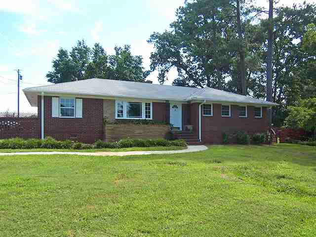 3601 East River Street Anderson, SC 29621 - Photo 1 of 15 Gallery Image 1