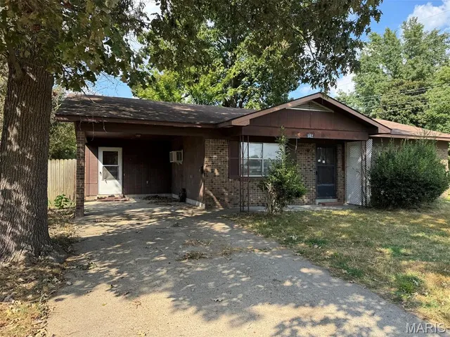 $64,900 | 502 Adrian Avenue, Campbell, MO 63933
