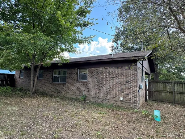 $54,900 | 502 Adrian Avenue, Campbell, MO 63933
