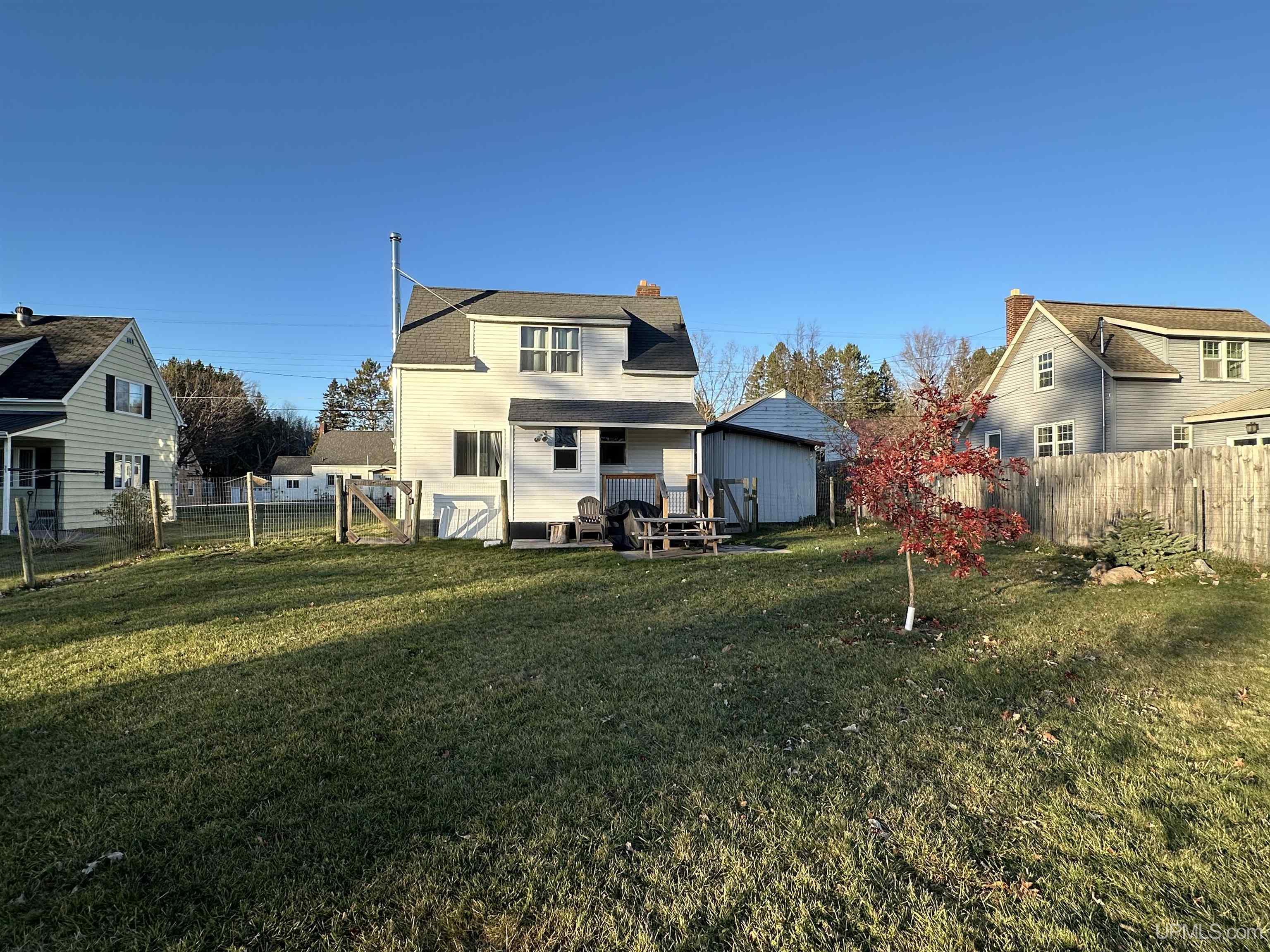 5281 Sunset Road Ironwood, MI 49938 - Photo 46 of 51