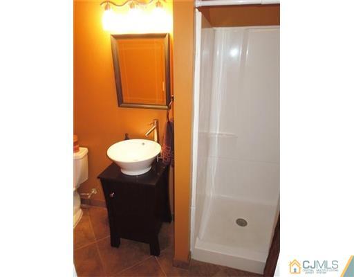 85 Conduit Way Colonia, NJ 07067 - Photo 13 of 20 Gallery Image 13