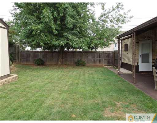 85 Conduit Way Colonia, NJ 07067 - Photo 16 of 20 Gallery Image 16