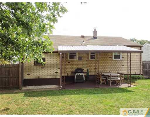 85 Conduit Way Colonia, NJ 07067 - Photo 18 of 20 Gallery Image 18