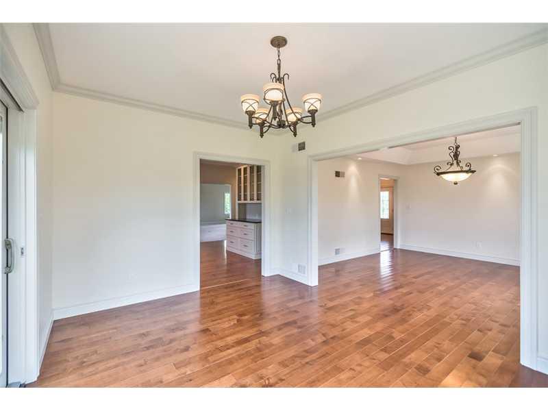 4 Hill Road Sewickley, PA 15143 - Photo 5 of 24 Dining Room.