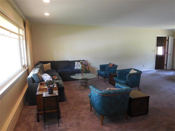 4 Hillview Road Holyoke, MA 01040 - Photo 2 of 4 Gallery Image 2