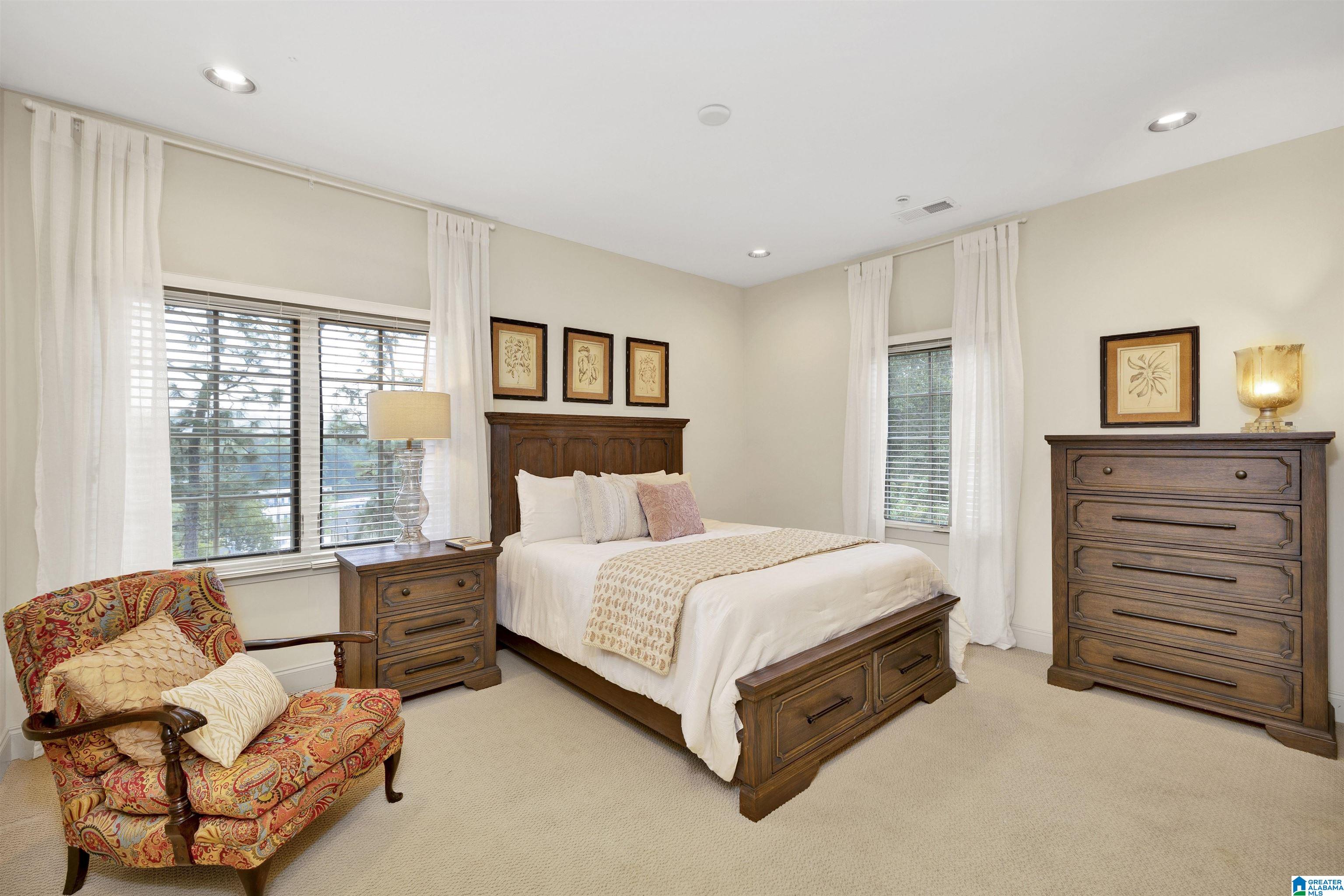 2113 Lancaster Road, Unit 2113 Homewood, AL 35209 - Photo 27 of 43