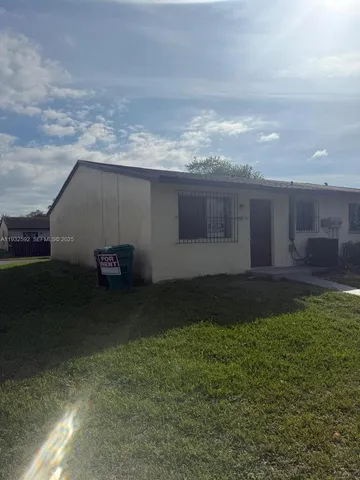 $2,500 | 28144 Southwest 142nd Court, Homestead, FL 33033