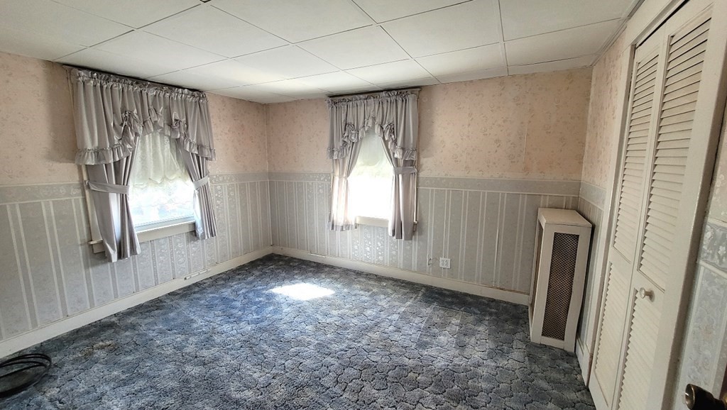 45 Ralph Street Springfield, MA 01109 - Photo 11 of 22