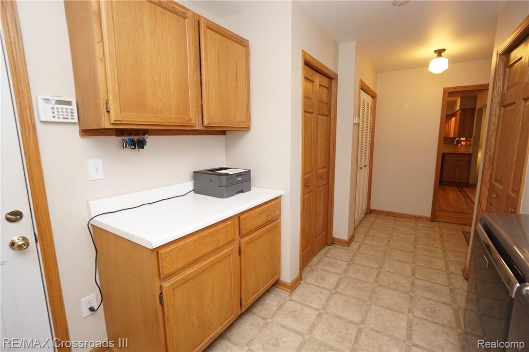 44370 Robson Road Belleville, MI 48111 - Photo 24 of 32 DSC09688.JPG