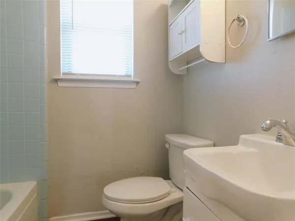 $1,495 | 1705 White Oak Court, Denton, TX 76209