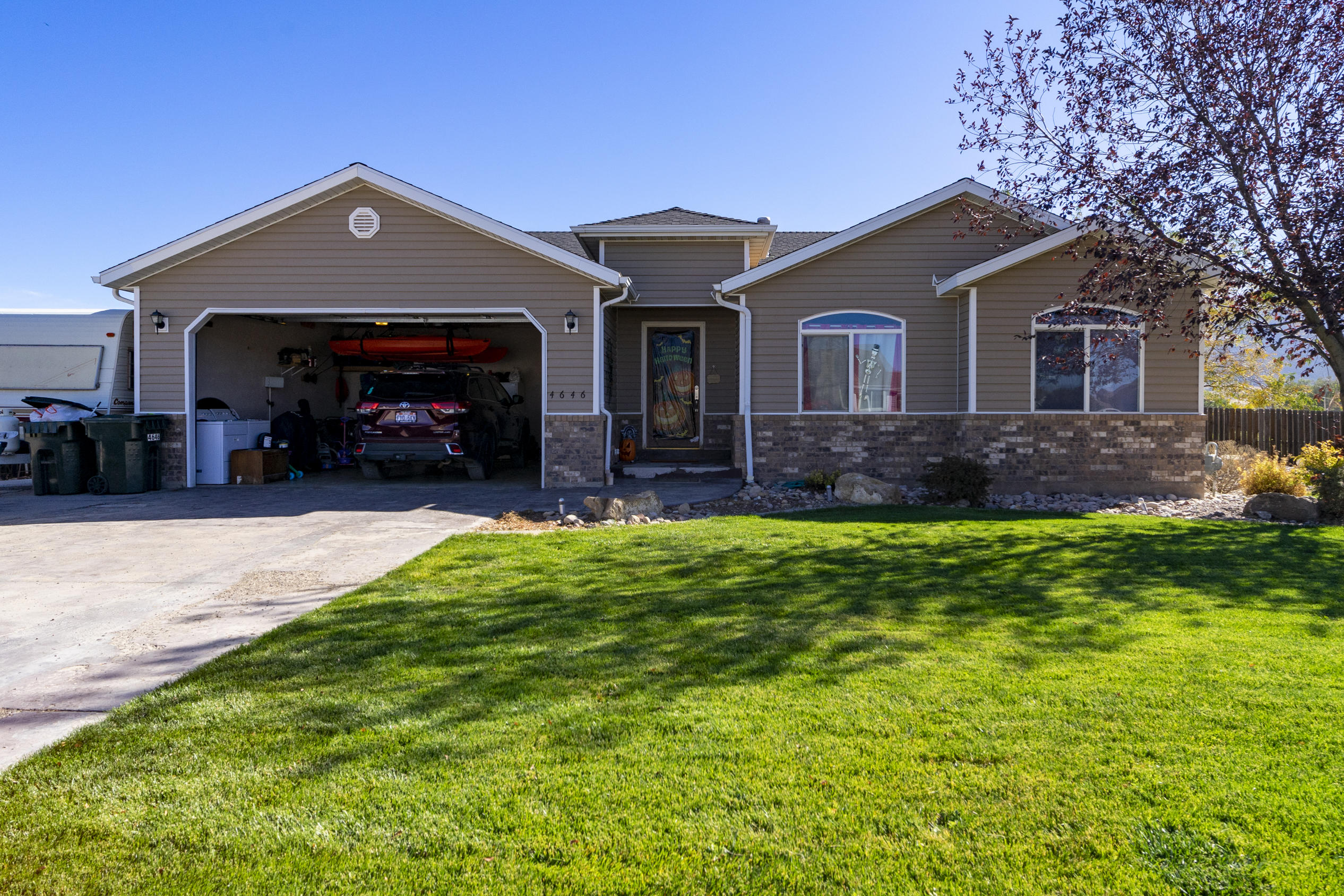 4646 Halterman Dr Enoch UT-1