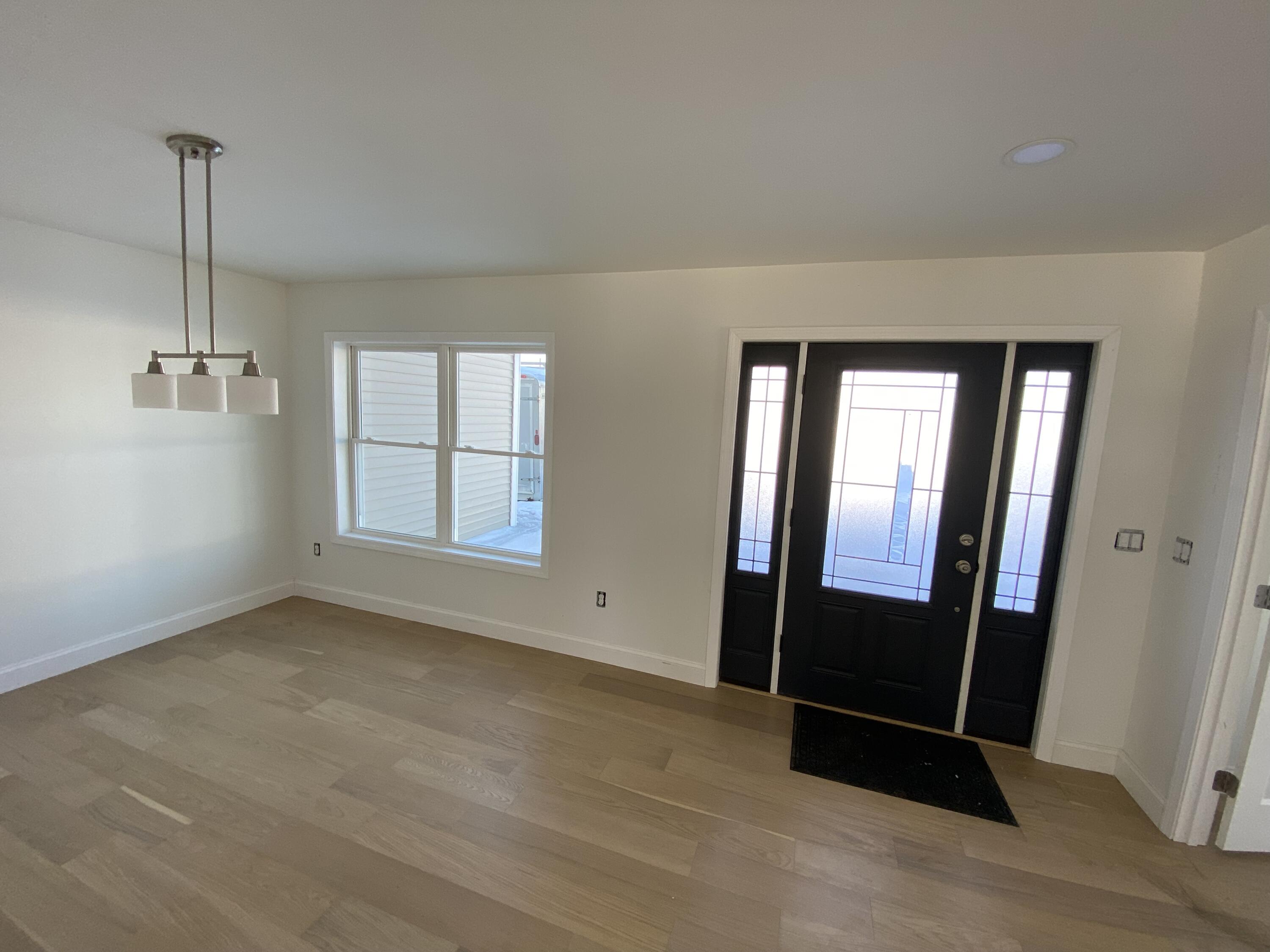 14 Mia Ridge Sidney, ME 04330 - Photo 9 of 23 09 Living Room