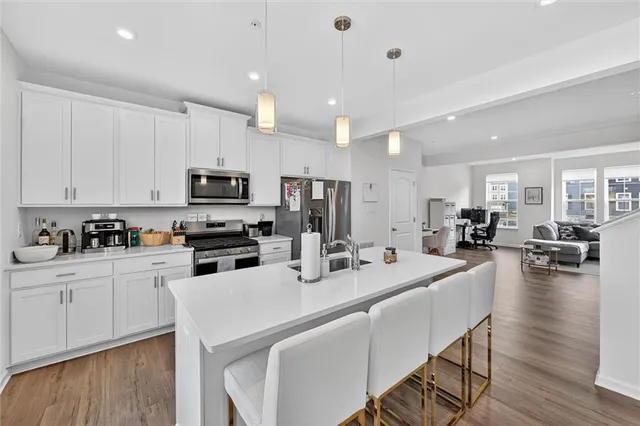 $3,150 | 775 Olivia Street, Pittsburgh, PA 15205