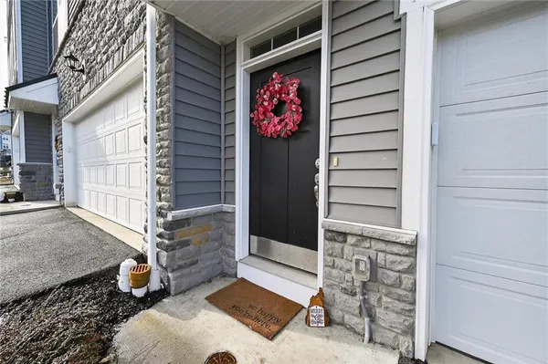 a view of outdoor space