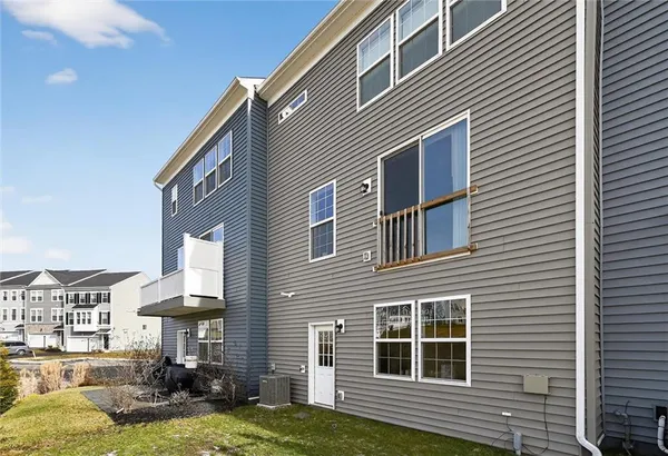 $3,150 | 775 Olivia Street, Pittsburgh, PA 15205