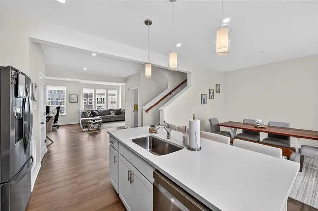 $3,150 | 775 Olivia Street, Pittsburgh, PA 15205