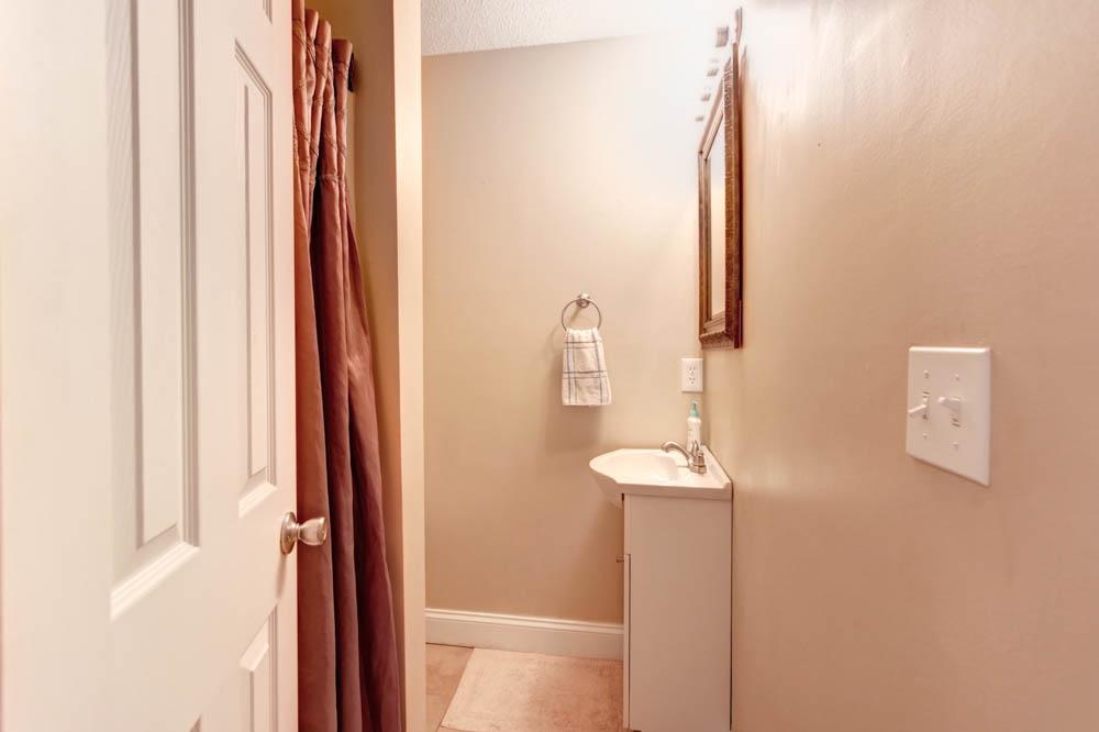 3409 Wexgate Road Knoxville, TN 37931 - Photo 20 of 23 IMG_2737_8_9Natural