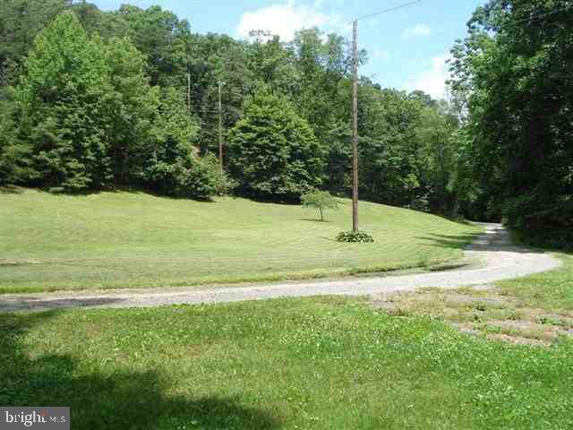 193 Deitrich Road Halifax, PA 17032 - Photo 6 of 13 Gallery Image 6